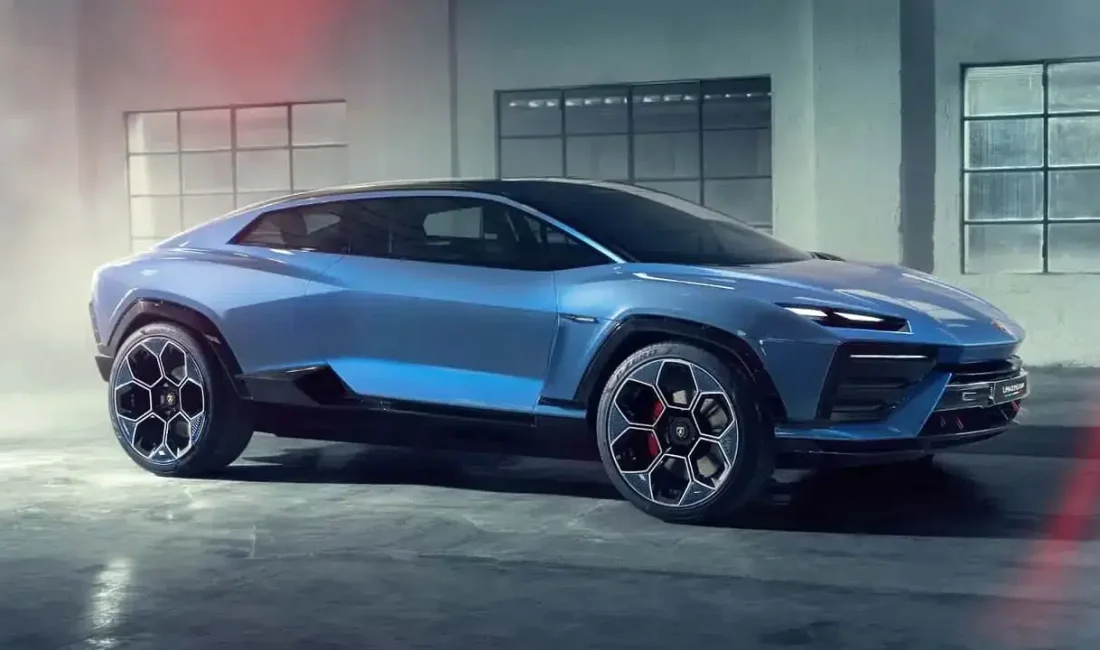 Süper otomobil dünyasında taşlar yerinden oynuyor; İtalyan devi Lamborghini, merakla