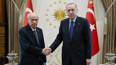 MHP lideri Devlet Bahçeli, Cumhurbaşkanı Recep Tayyip Erdoğan’ın yeni yaşını