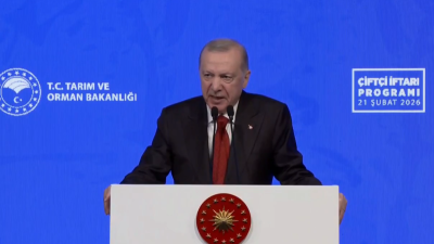 Cumhurbaşkanı Recep Tayyip Erdoğan, Haliç Kongre Merkezi’nde düzenlenen iftar programında