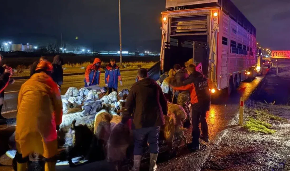 Kayseri’nin Kocasinan ilçesinde aniden bastıran şiddetli sağanak yağış Karasu Deresi’nin