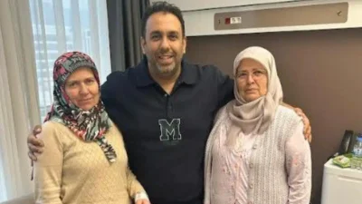 Çanakkale’de yaşayan Hatice Özkan ve kız kardeşi Nurten Korkmaz, aynı
