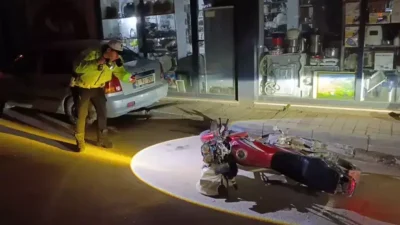 Bursa’nın İnegöl ilçesinde polisin “dur” ihtarına uymayarak kaçan motosiklet sürücüsü,
