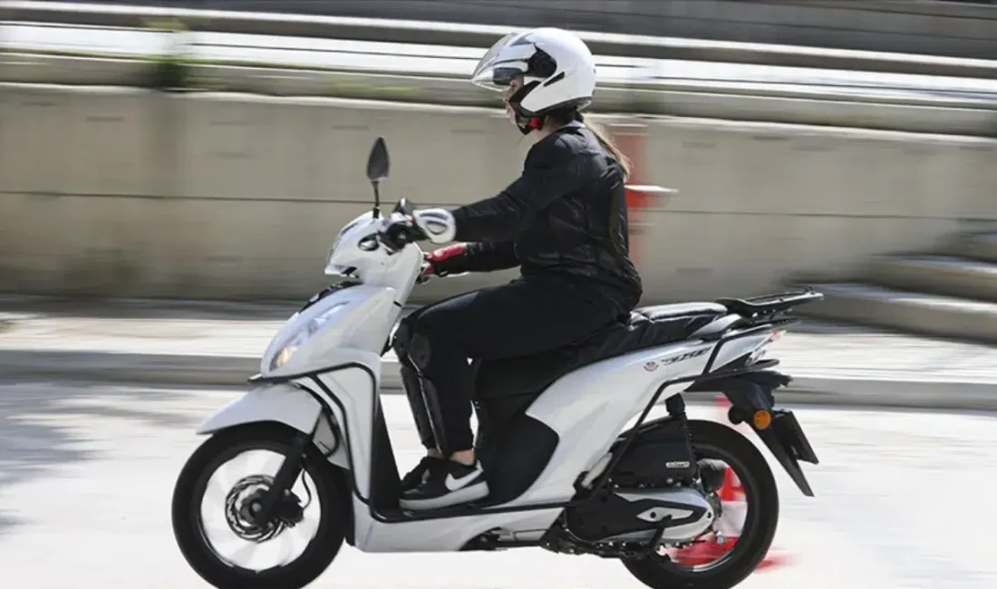 Sinop genelinde etkili olan olumsuz hava koşulları ulaşımı felç ederken,