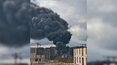 İstanbul’un Tuzla ilçesinde bulunan bir şantiye alanındaki işçi konteynerlerinde çıkan