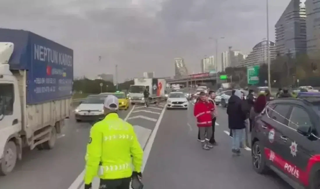 İstanbul Bağcılar O-3 TEM Bağlantı Yolu’nda meydana gelen feci kazada,