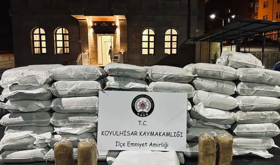 Sivas’ta polis ekiplerinin gerçekleştirdiği titiz çalışma sonucunda durdurulan bir araçta