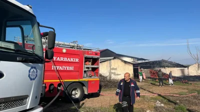 Diyarbakır’ın Bismil ilçesinde faaliyet gösteren bir plastik fabrikasında çıkan ve