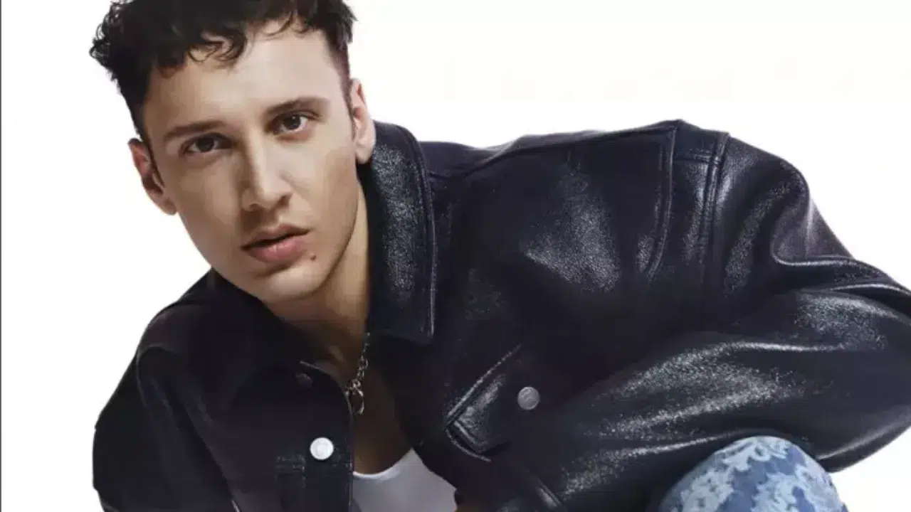 Ünlü isimlere yönelik yürütülen geniş kapsamlı uyuşturucu soruşturmasında flaş bir