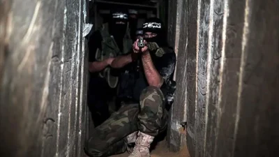 Gazze Şeridi’nin güneyinde yer alan Refah kentindeki tünellerde mahsur kalan