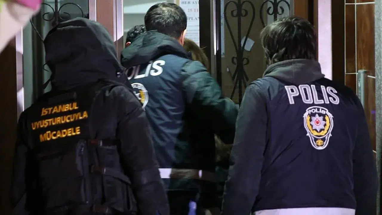 Kırklareli Emniyet Müdürlüğü tarafından titizlikle yürütülen uyuşturucu operasyonu kapsamında gözaltına