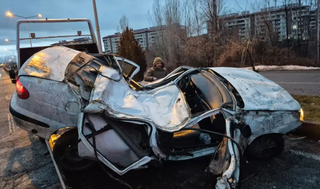 Bingöl-Genç kara yolunda sabah saatlerinde meydana gelen trafik kazası bölgede