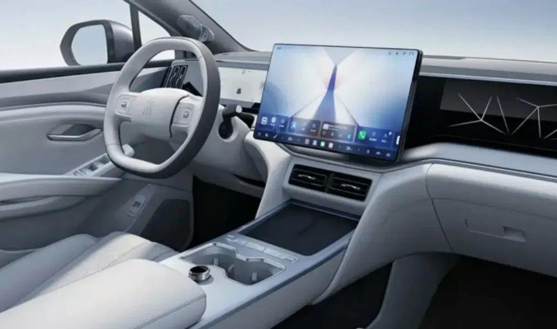 BYD, yeni elektrikli SUV modeli Song Ultra’nın merakla beklenen iç