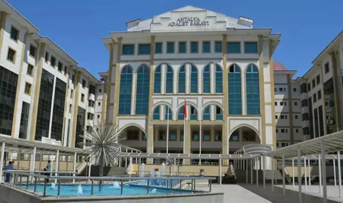 Antalya’da dünyaya getirdiği bebeği bir başkasının nüfusuna kaydettirerek soybağını değiştiren