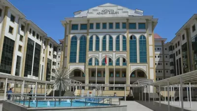 Antalya’da dünyaya getirdiği bebeği bir başkasının nüfusuna kaydettirerek soybağını değiştiren