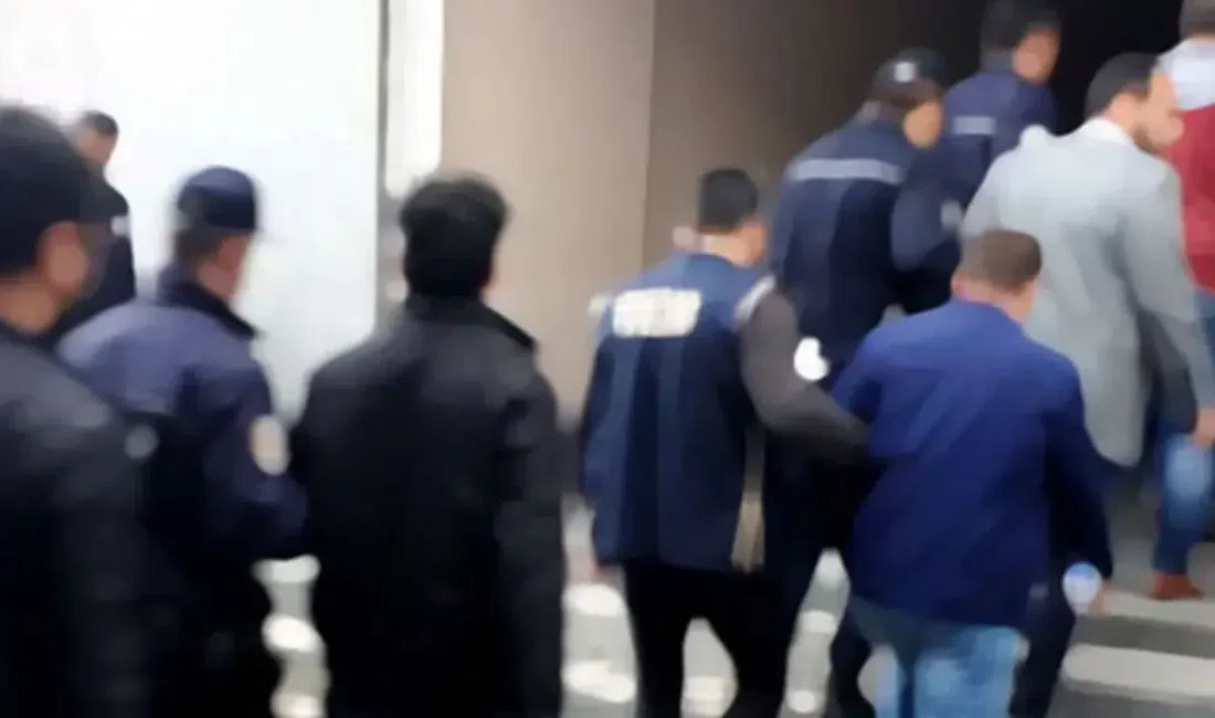 Kocaeli merkezli yürütülen dev operasyon kapsamında 17 ilde eş zamanlı