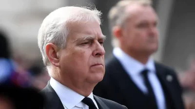 İngiliz kraliyet ailesinde Jeffrey Epstein depremi dinmek bilmiyor. Hakkındaki ağır