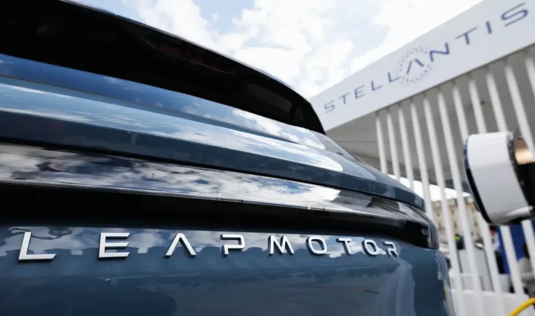 Avrupa’nın otomotiv devi Stellantis, elektrikli araç pazarındaki rekabetçi konumunu güçlendirmek