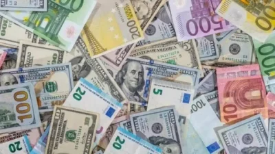 Döviz piyasalarında hareketli saatler yaşanırken Dolar ve Euro’nun yükseliş trendi