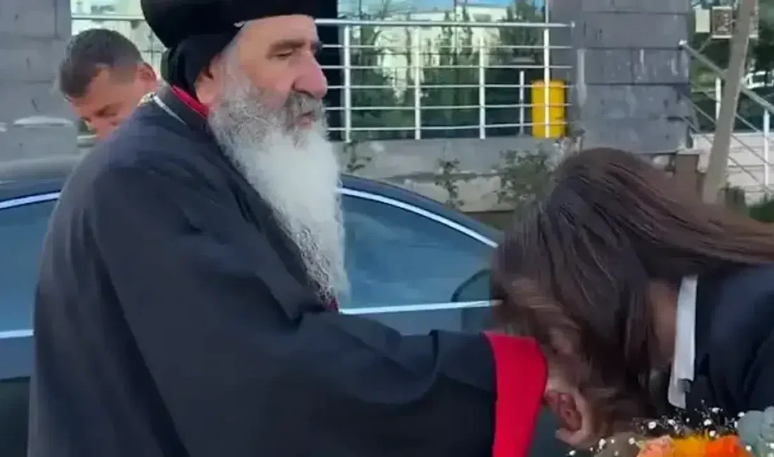 Şırnak’ın İdil ilçesinde Belediye Başkanı Türkan Kayır’ın Süryani Başpiskoposu Melke