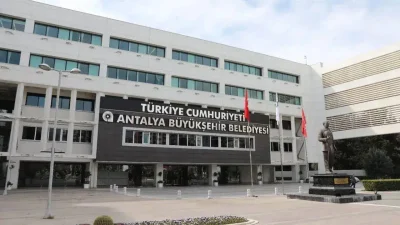 Antalya Büyükşehir Belediyesi’ne yönelik yürütülen “Rüşvet ve yolsuzluk” operasyonunda serbest