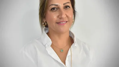 Antalya siyasetinde hareketli dakikalar yaşanırken Kadın Kolları Başkanlığı koltuğuna Füsun