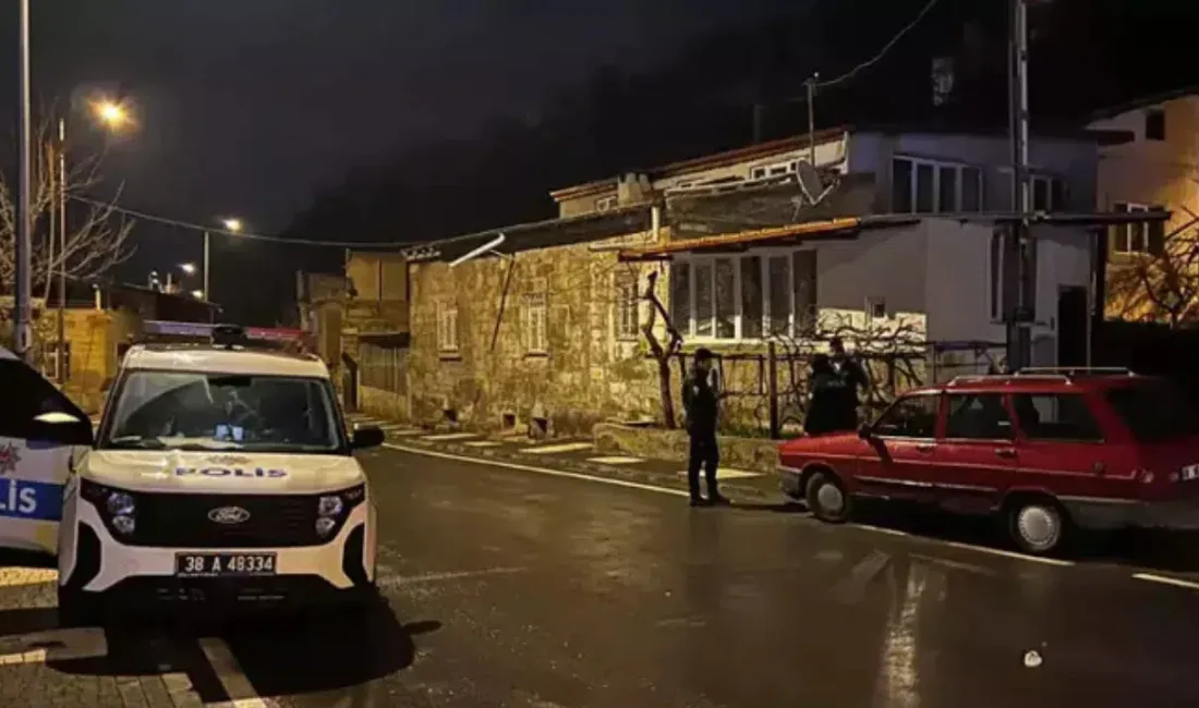 Kayseri’nin Talas ilçesinde akıllara durgunluk veren bir trafik olayı yaşandı.