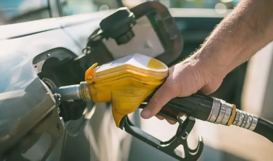 Akaryakıt piyasalarındaki hareketlilik hız kesmeden devam ederken milyonlarca araç sahibinin