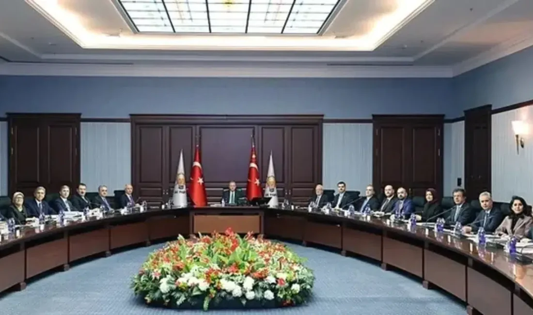 Cumhurbaşkanı Recep Tayyip Erdoğan başkanlığında bir araya gelen AK Parti