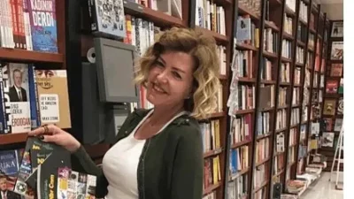 Güller ve Günahlar dizisinde Berrak’ın annesi Mutlu karakteriyle ekranlara damga