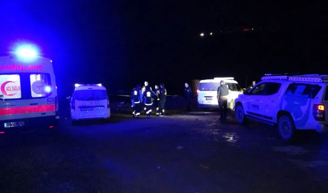 Malatya’nın Yeşilyurt ilçesinde gece yarısı yaşanan feci olayda, gölet yüzeyinde