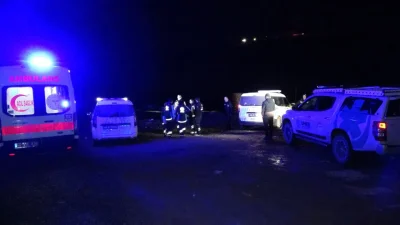 Malatya’nın Yeşilyurt ilçesinde gece yarısı yaşanan feci olayda, gölet yüzeyinde