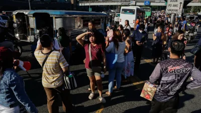 Orta Doğu’daki çatışmaların küresel petrol fiyatlarını tetiklemesiyle Filipinler’de ulaşım sektörü