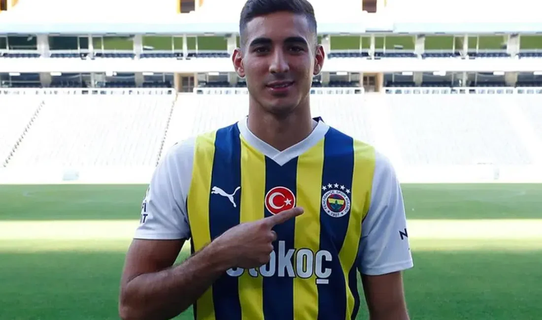 Fenerbahçe’nin milli yıldızı Mert Müldür, Samsunspor karşılaşmasının ardından sosyal medyada