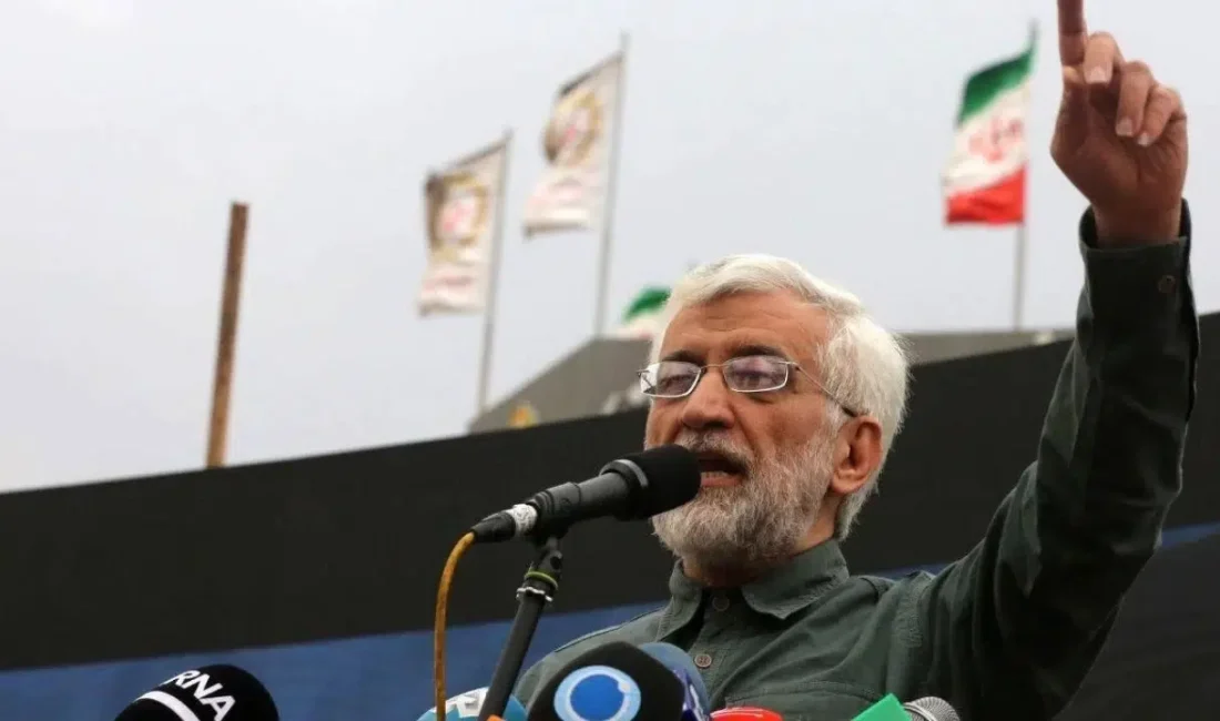 İran siyasetinde taşlar yerinden oynarken Ali Laricani’nin ardından Yüksek Ulusal