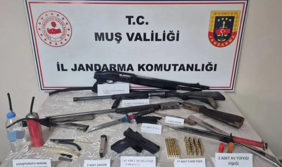 Muş’un Varto ilçesinde jandarma ekipleri tarafından gerçekleştirilen geniş kapsamlı operasyonda