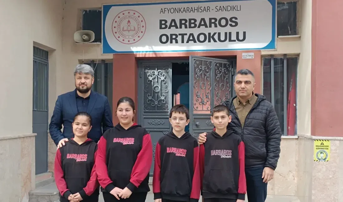 Afyonkarahisar’ın Sandıklı ilçesinde ramazan ayının yardımlaşma ruhu, öğretmen ve öğrencilerin