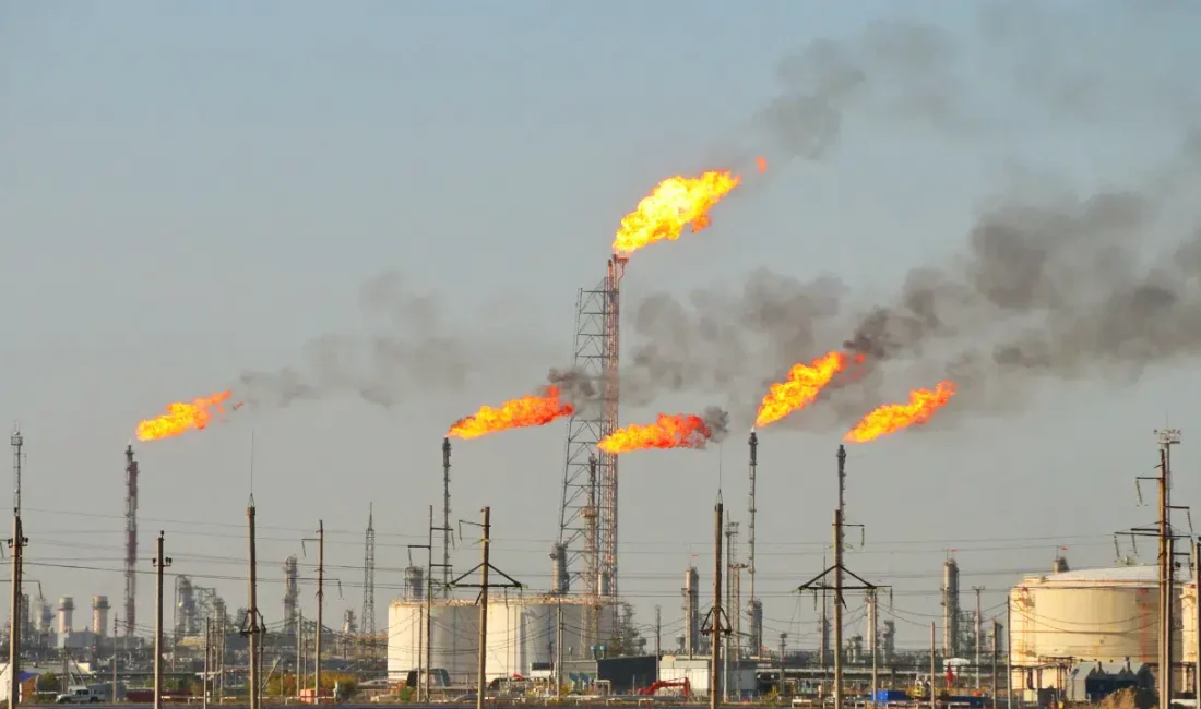 Orta Doğu’daki gerilimin tırmanmasıyla birlikte küresel enerji piyasaları büyük bir