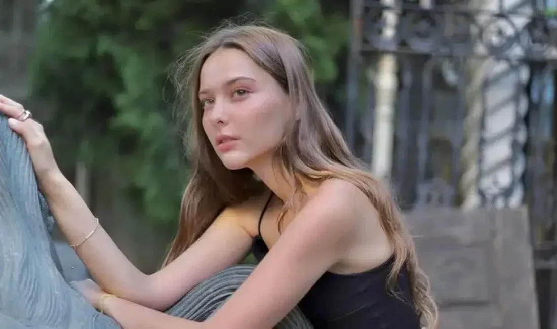 Ekranların yeni projelerinden Sevdiğim Sensin dizisinde canlandırdığı Burçin karakteriyle tüm