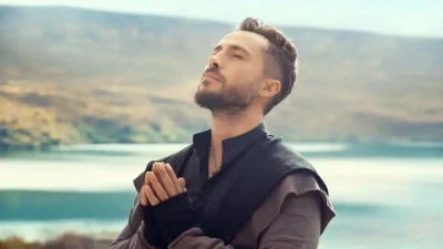 Türk pop müziğinin en üretken ve çok yönlü isimlerinden biri