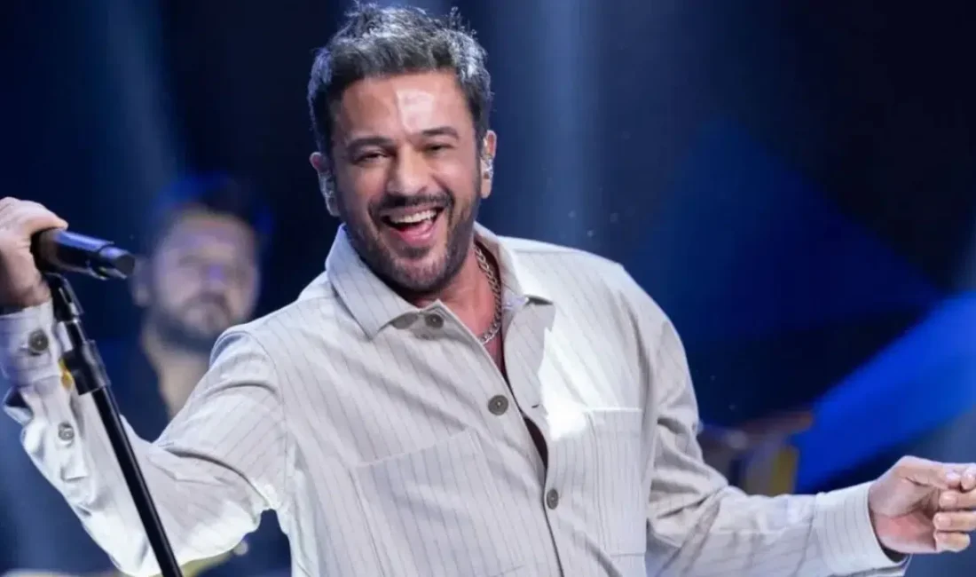 Türk müziğinin ve ekranların vazgeçilmez simalarından biri olan Emre Altuğ,