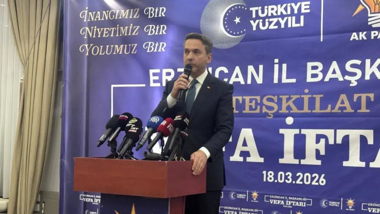 Enerji ve Tabii Kaynaklar Bakanı Alparslan Bayraktar, Erzincan’da düzenlenen “Vefa