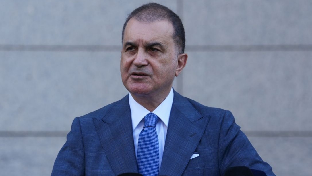 AK Parti Sözcüsü Ömer Çelik, CHP Genel Başkanı Özgür Özel’in