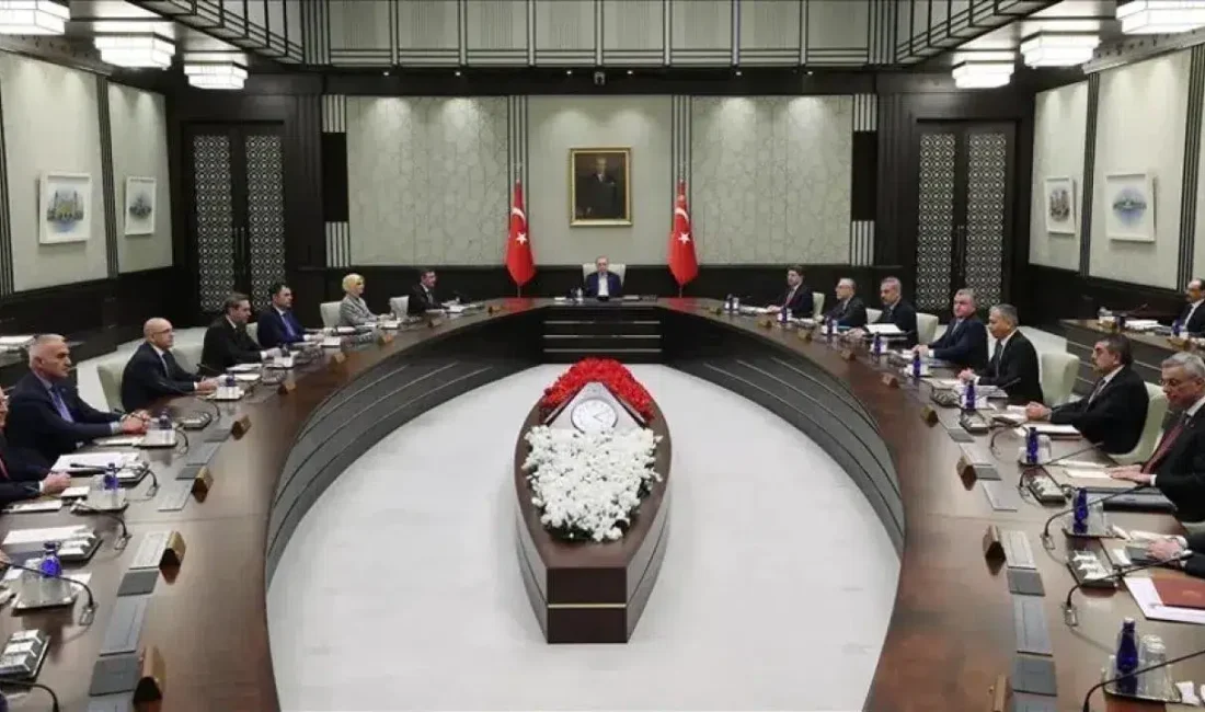 Cumhurbaşkanlığı Kabinesi, emekli bayram ikramiyesi zammı başta olmak üzere ekonomideki