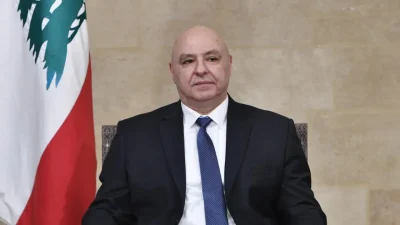 Lübnan Cumhurbaşkanı Joseph Avn, bölgedeki tansiyonun yükseldiği bir dönemde Fransa