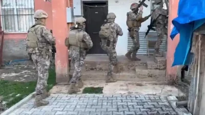 Tunceli’de sosyal medya platformları üzerinden silah teşhir ederek suçu ve