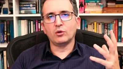 Finans dünyasının tanınan isimlerinden biri olan ekonomist Tunç Şatıroğlu hakkında