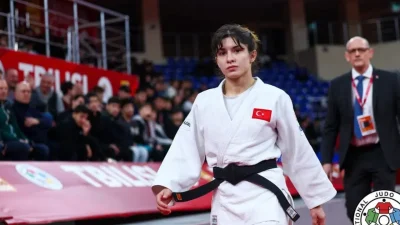 Kocaeli Büyükşehir Belediye Kağıtspor’un gururu milli judocu Tuğçe Beder, Tiflis