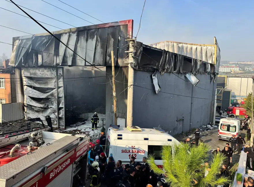 Kocaeli’nin Dilovası ilçesinde 7 işçinin ölümüyle sonuçlanan kozmetik fabrikası yangınına