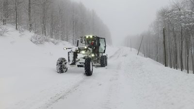 Ordu Valiliği, olumsuz hava koşulları ve kar yağışının ardından bazı