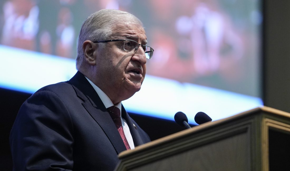 Milli Savunma Bakanı Yaşar Güler, ABD’li milyarder Jeffrey Epstein’in özel